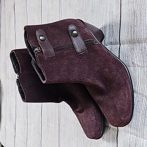 Dansko sz 36 maroon suede booties